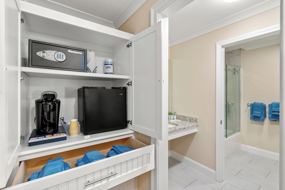 Guest House Suites