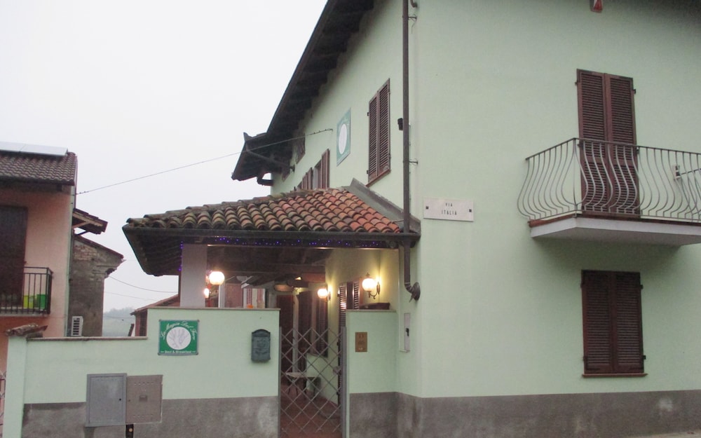 Photo 12