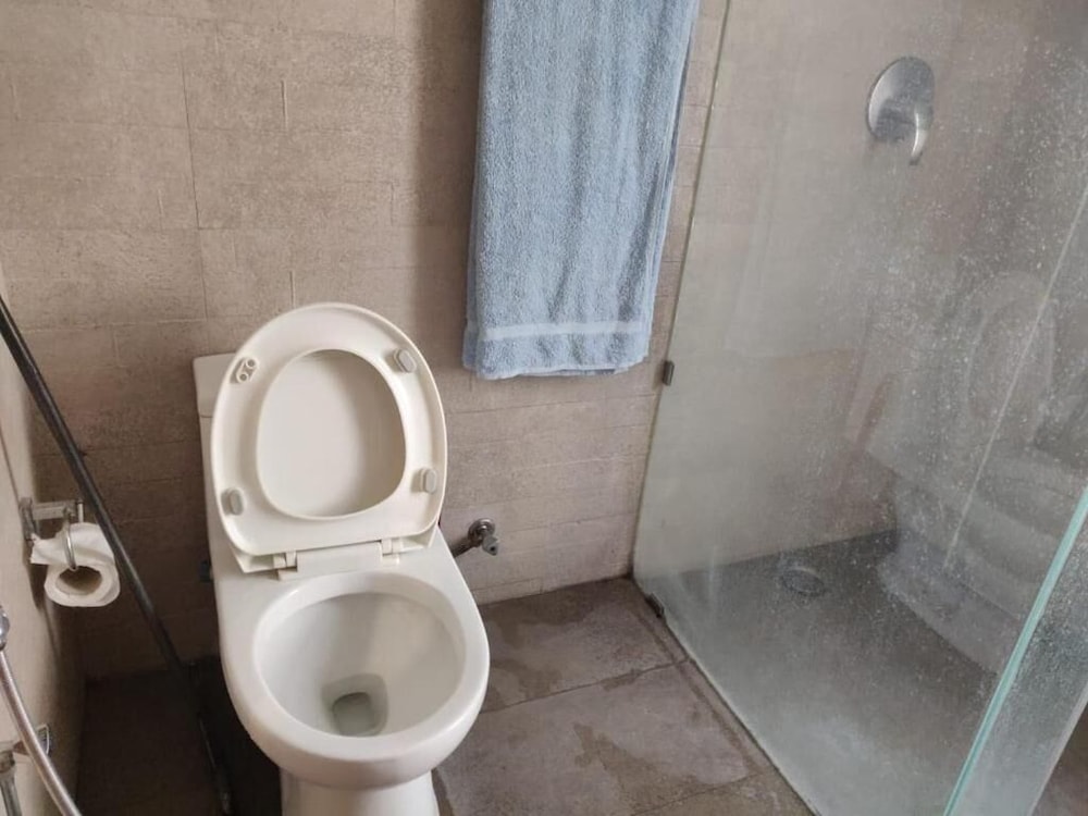 Zaib Guest House E-11 Islamabad