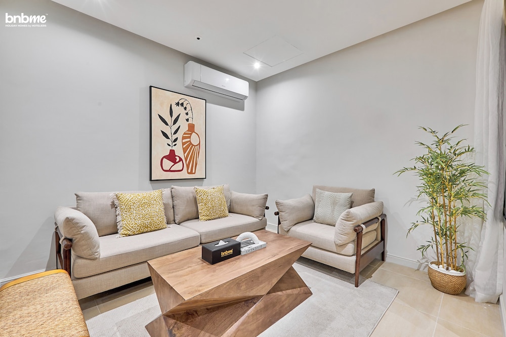 bnbmehomes- Cozy Suite in Al Mursalat-C2
