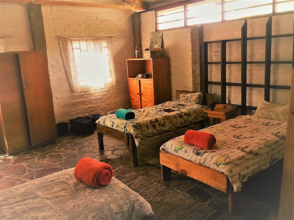 Stone Circle Lodge & Tours view 4