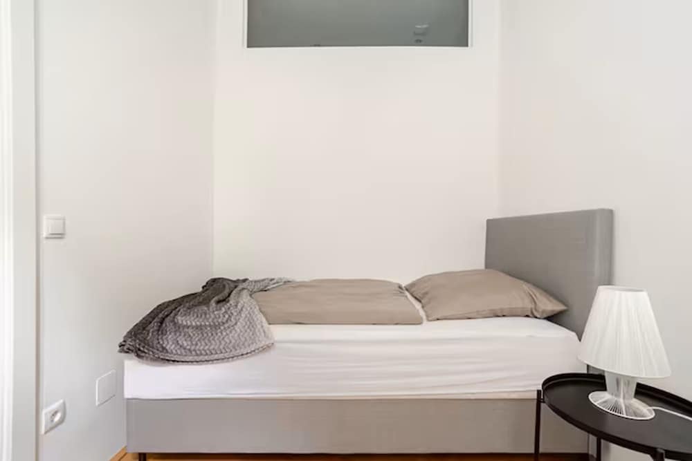 Apartment Rogergasse Check in 15h to 22h