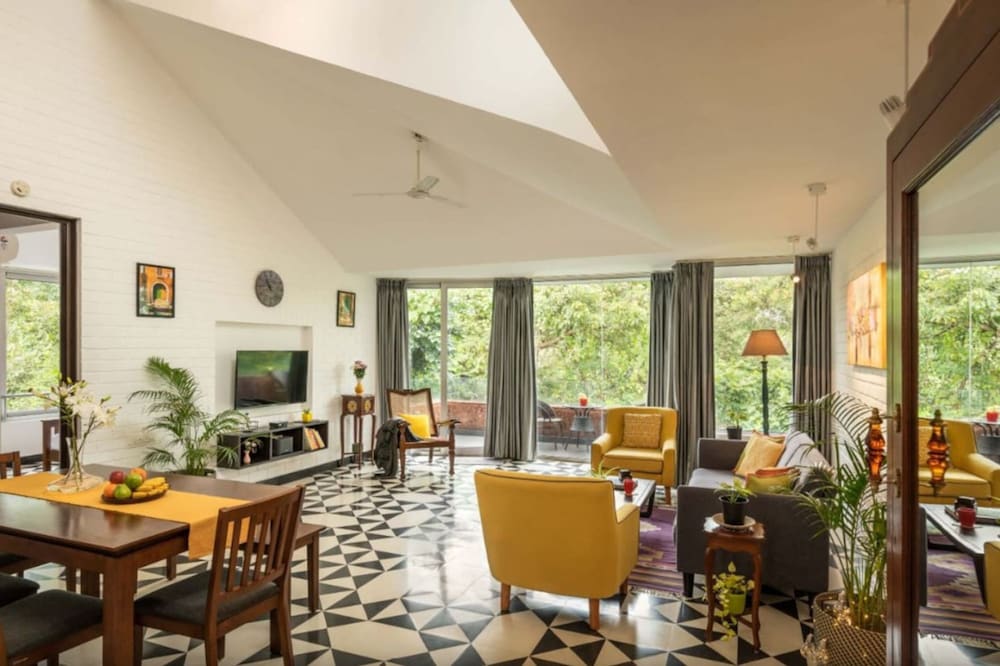 El Arbol by Hireavilla -2br Apartment in Nerul