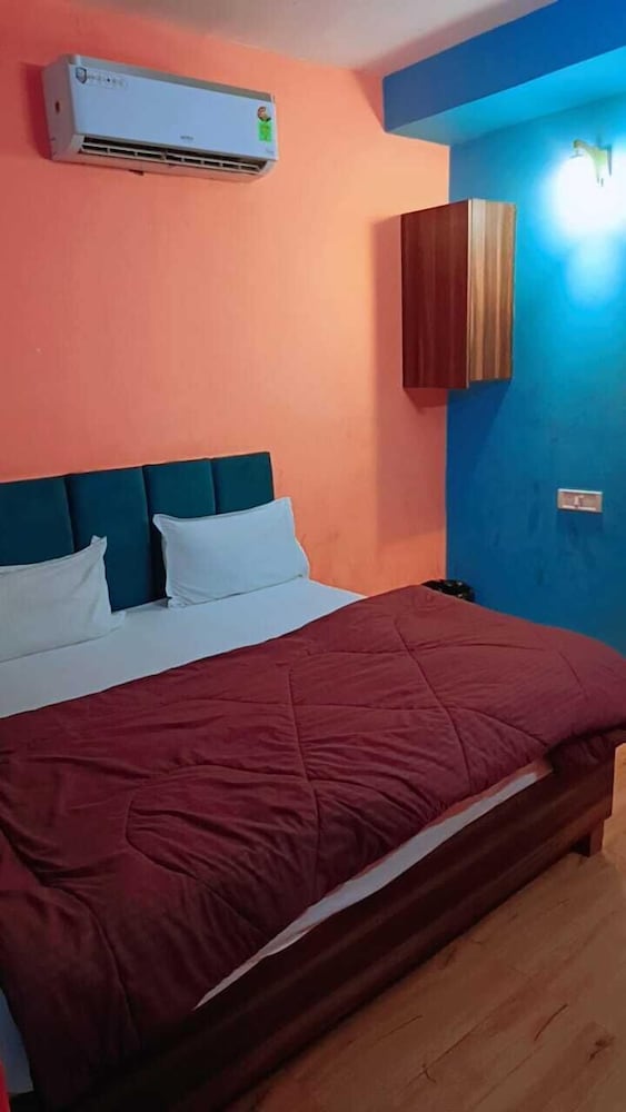 Hotel Pink Villa