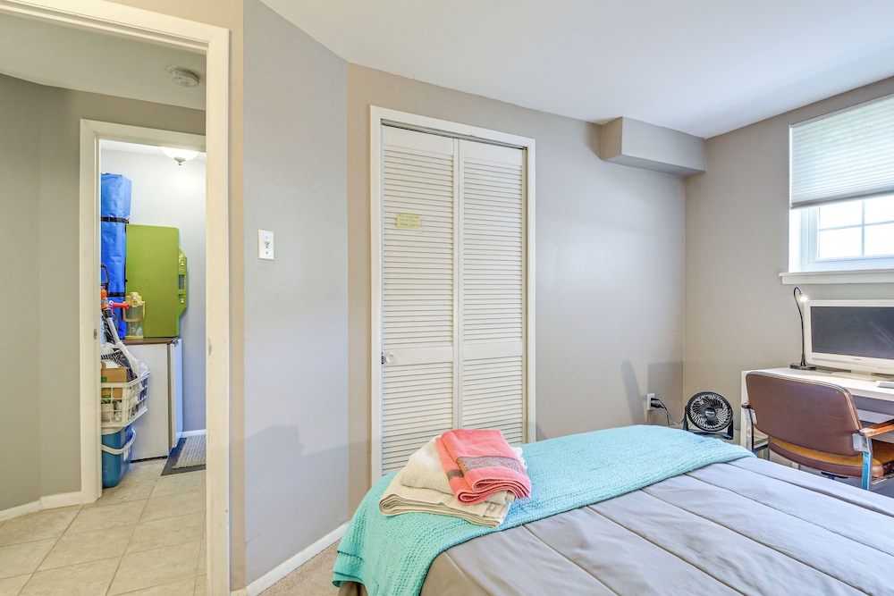 < 25 Mi to Downtown Baltimore & DC: Apt w/ Patio