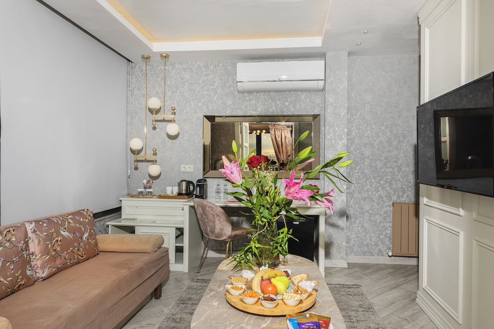 Ayramin Deluxe Hotel - Image 92