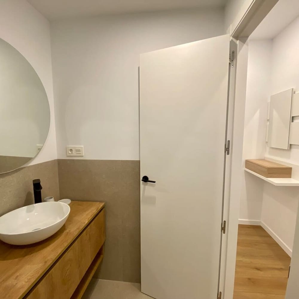Cuzco I Chic 2 Bedroom Apartment Near Castellana