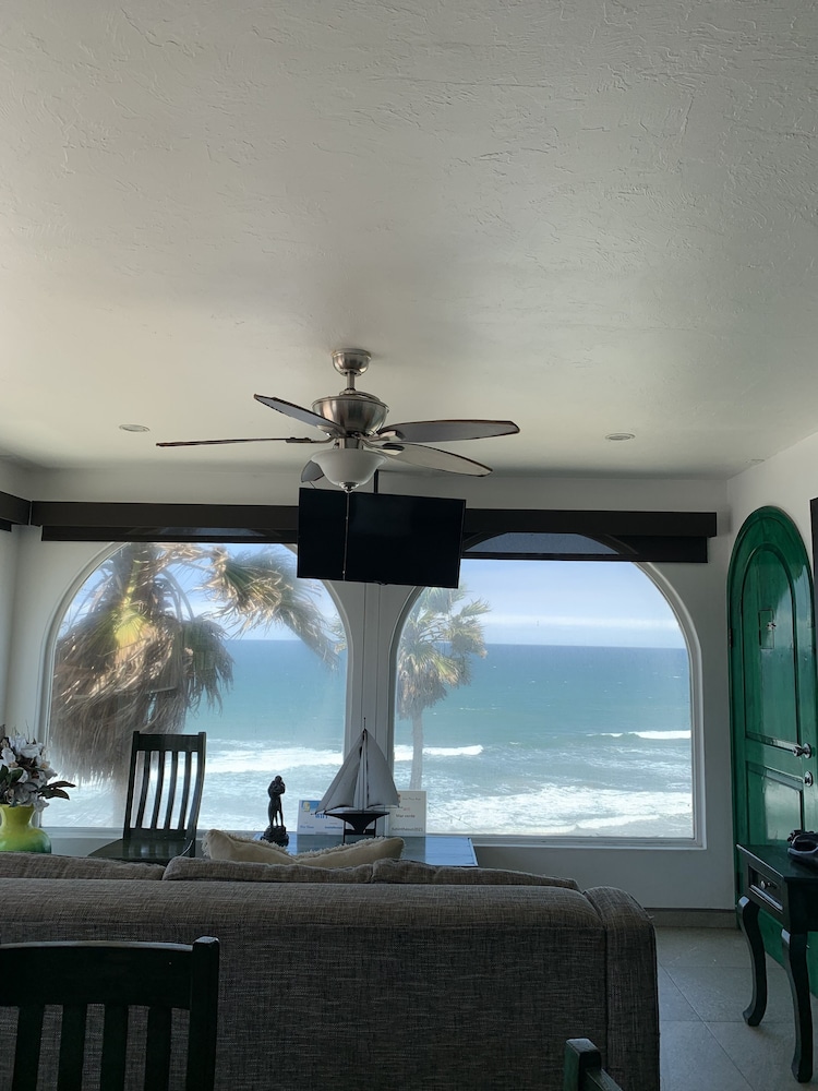 Casa Playa Baja