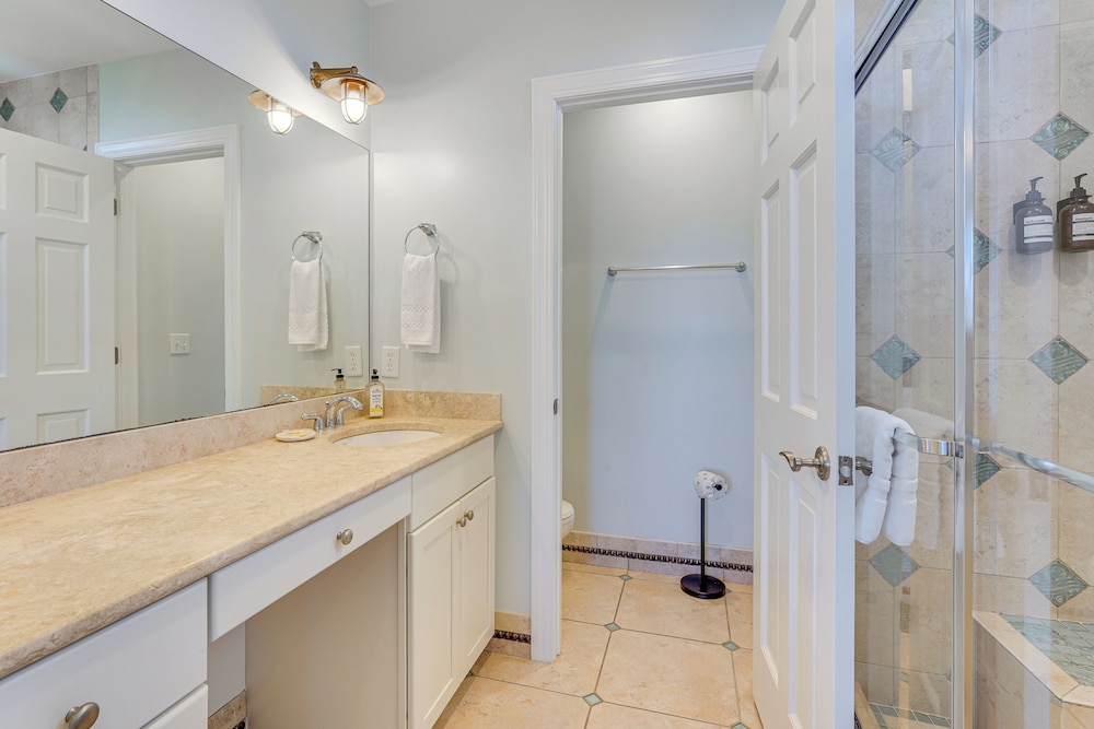 Walk to Ocean: Beach House w/ Pool in Port St Joe!