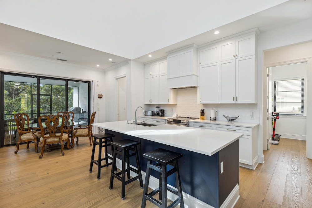 119 Ocean Estates Dr