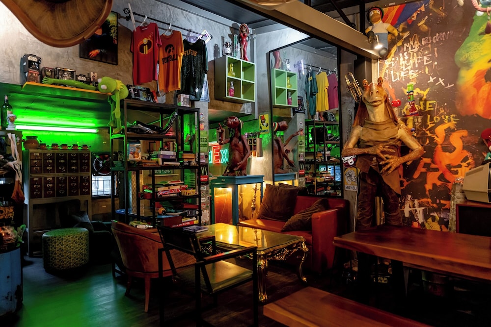 Vibes Hostel Bangkok