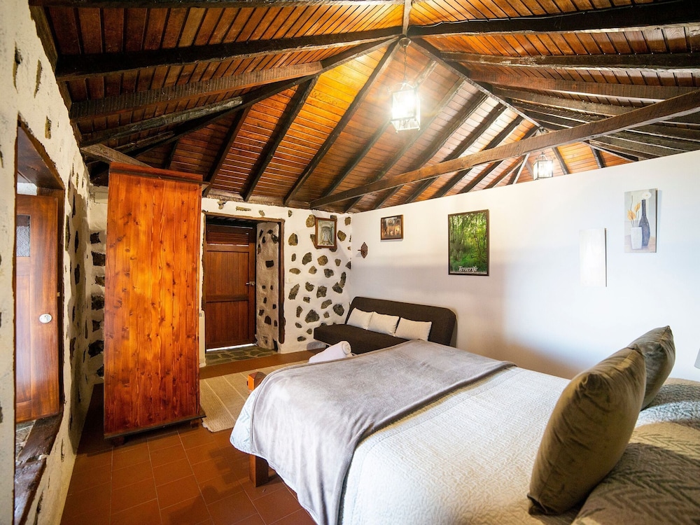 Authentic Holiday Home Full of Character, With Lots of Privacy and Stunning View photo 3