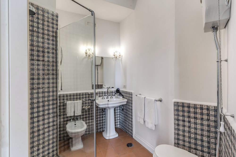 Palazzo Doria Suites