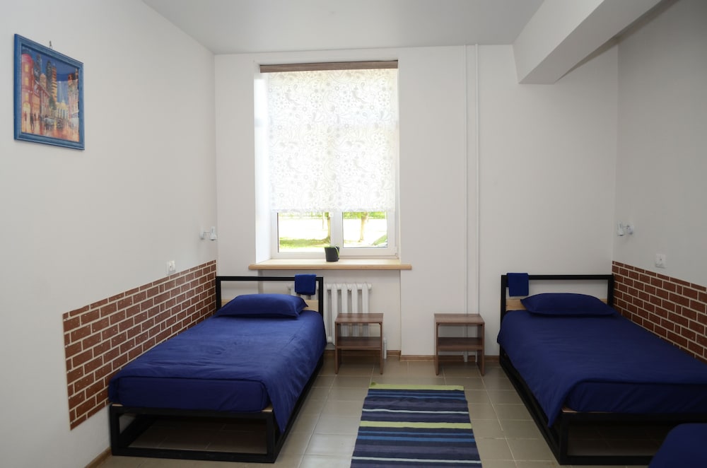 Hotel Lucky - Hostel