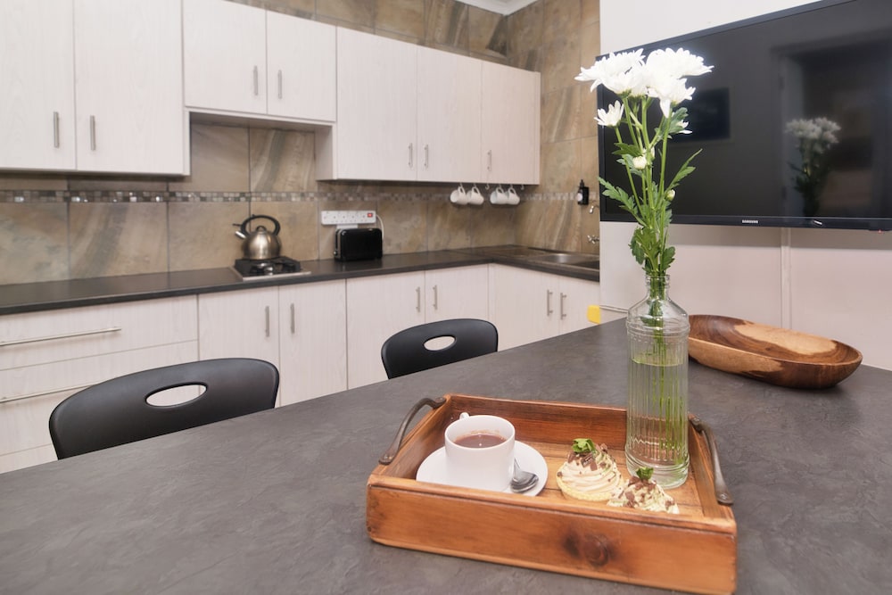 Lands Edge Eco Friendly Cottages