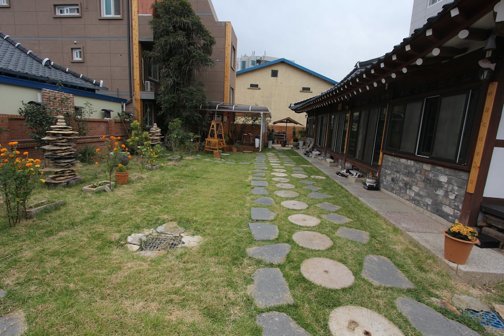 Photo 30