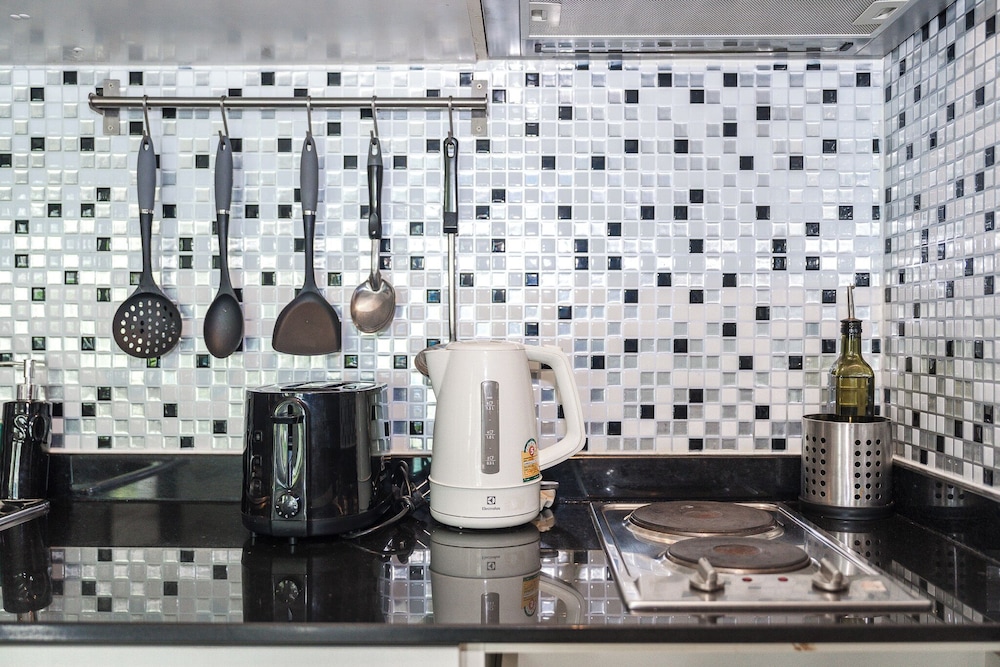 1BR Near Phomthep Cape C219