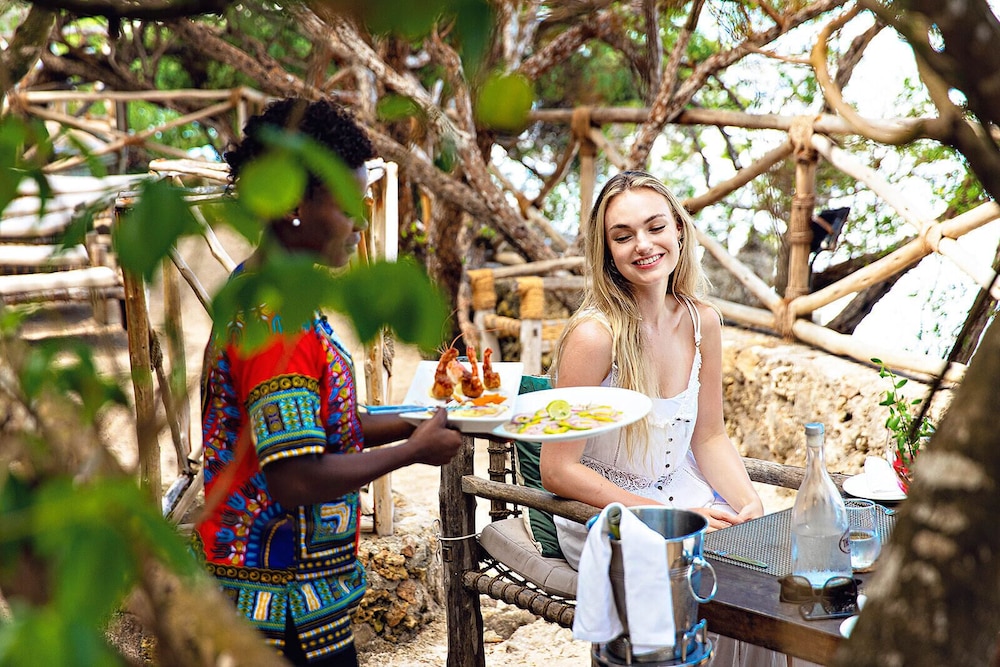 The Island - Pongwe Lodge - Adults Only