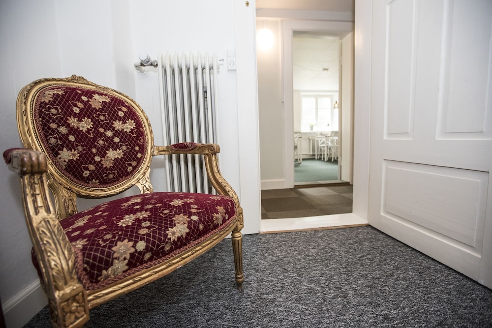 Ny Kirstineberg Gods Bed & Breakfast