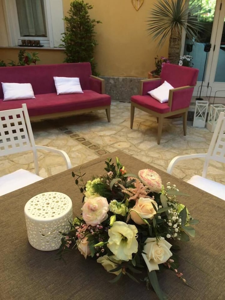 San Leucio Resort