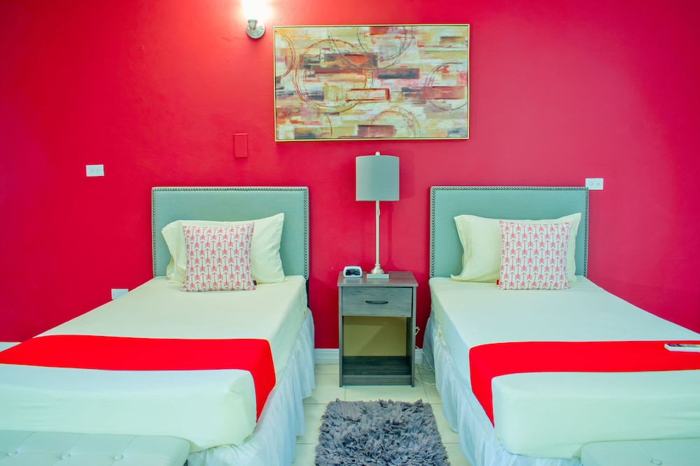 New Kingston Corporate Apts at Donhead