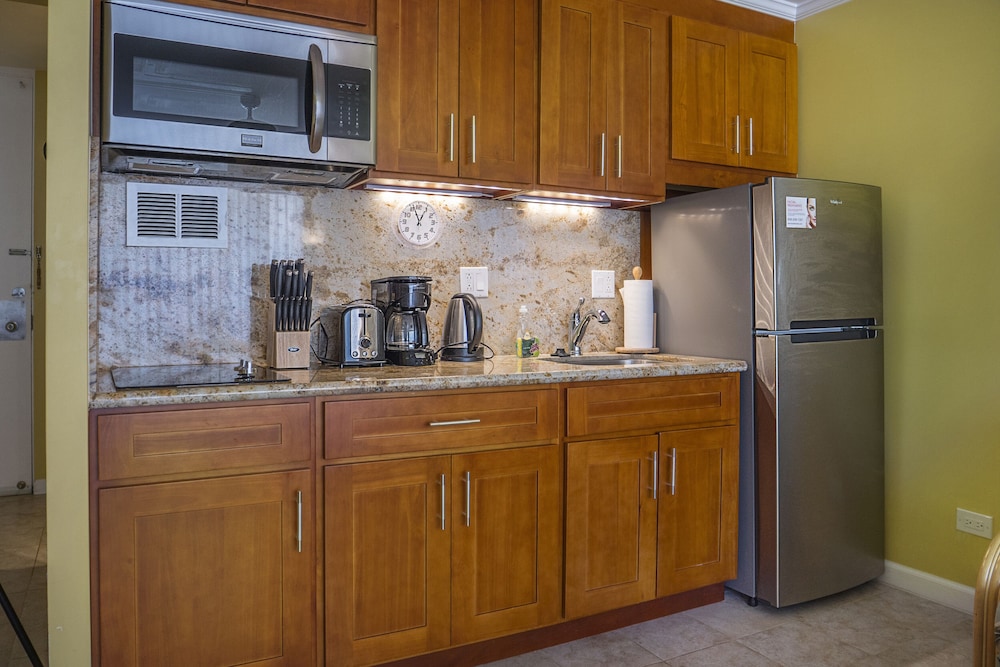 Tropical Studios at Marine Surf Waikiki