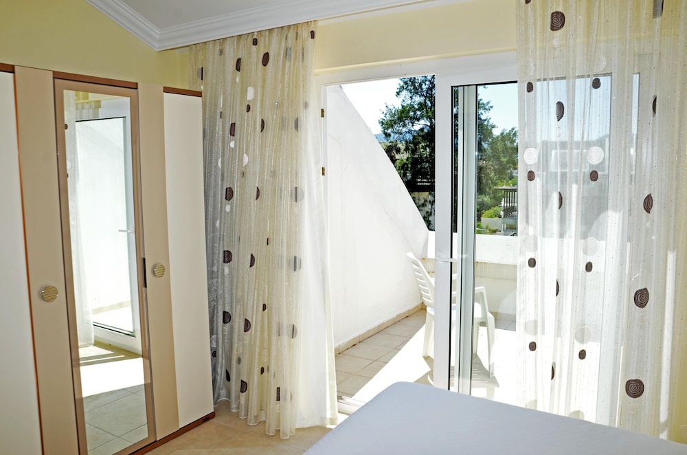 Sultan Homes Apartments