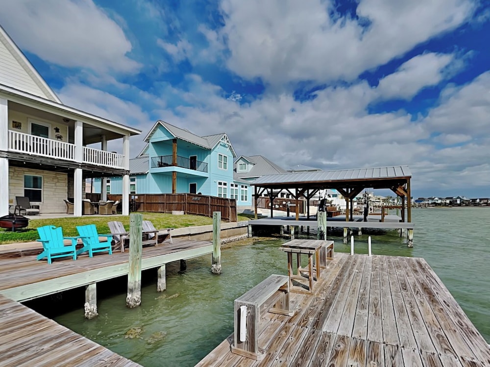 Casa Del Sol by Miss Kitty’s