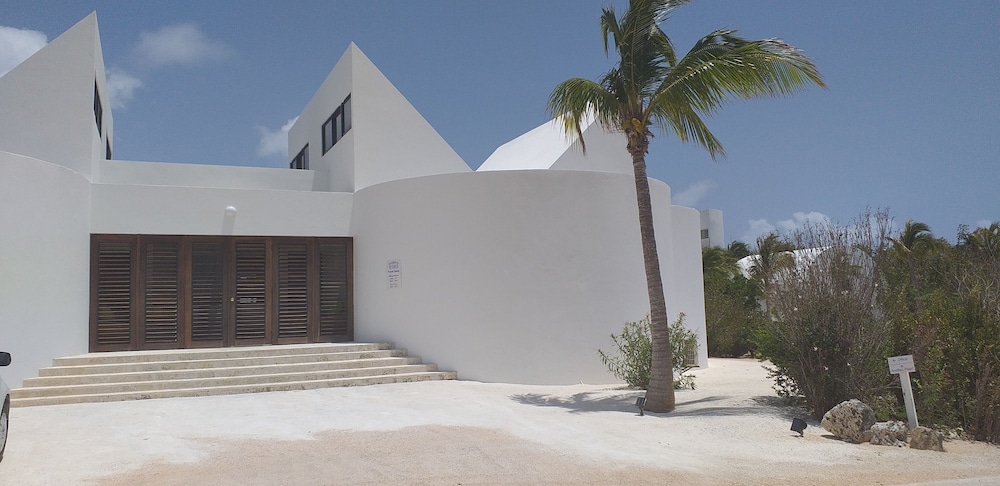 Altamer Resort - Image 3