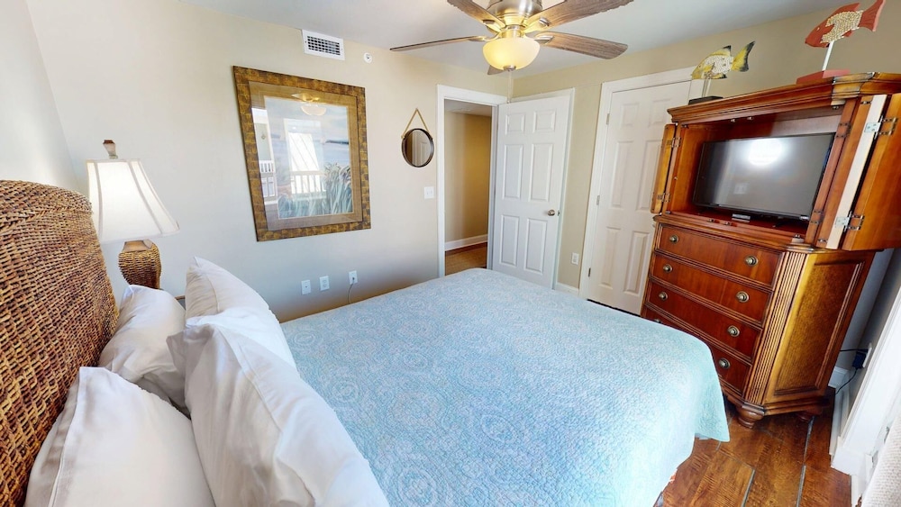 Captains Watch 2 by Tybee Vacation Rentals