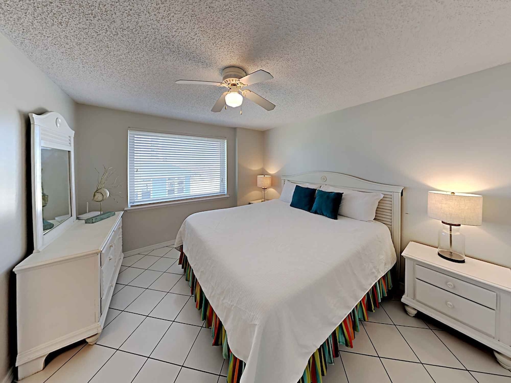 Royal Palms by Southern Vacation Rentals view 4