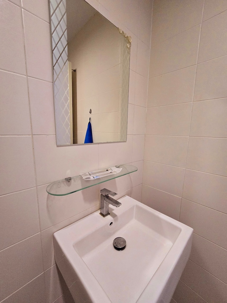 Neo Mutiara Damansara Studio 2PAX 1CP
