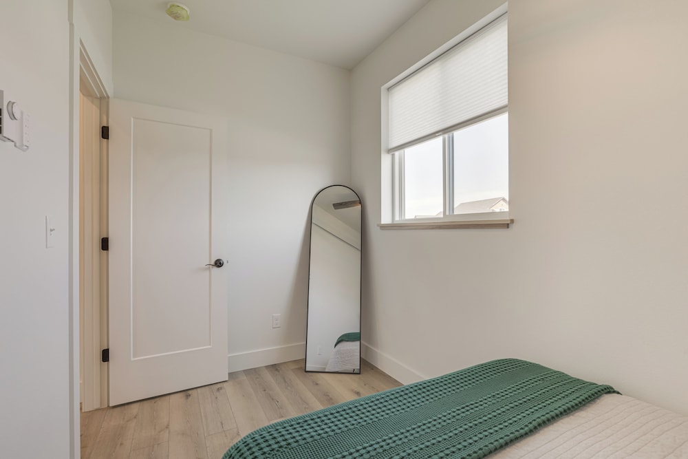 Mtn-views, Pet-friendly! Family Home in Ranchester