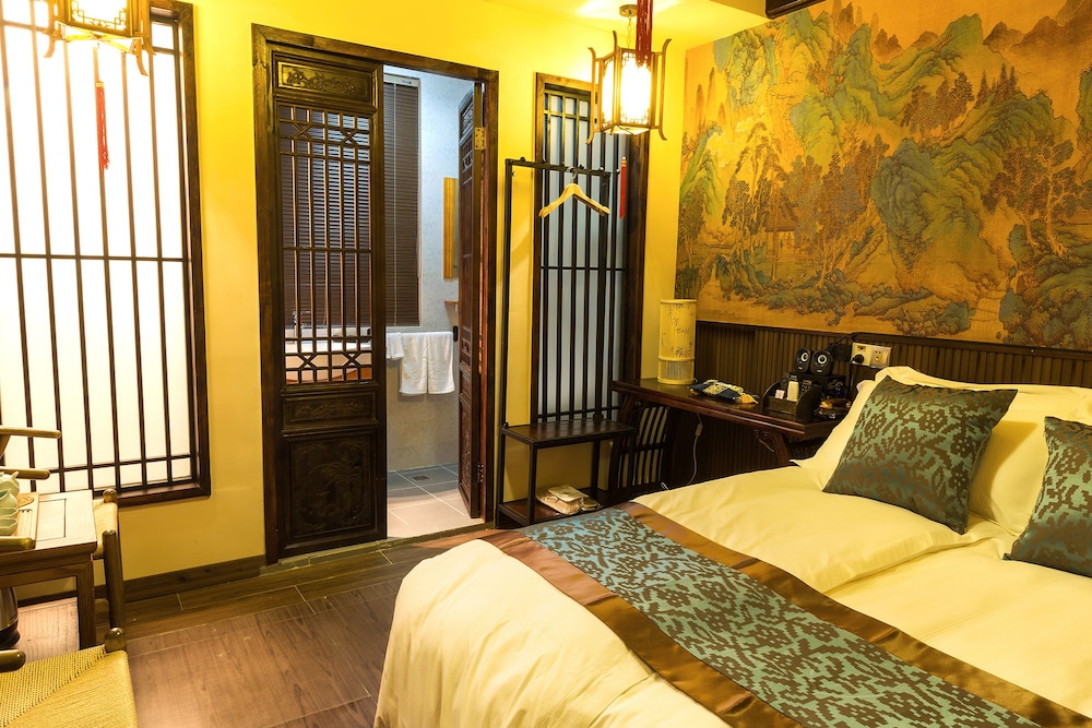 FTYS Hostel