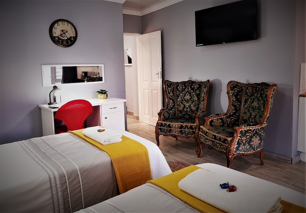 Photo 57