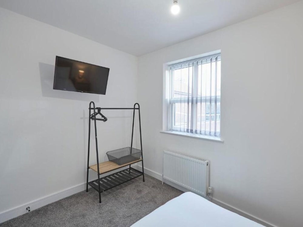 Apartment 3 in Loftus view 4