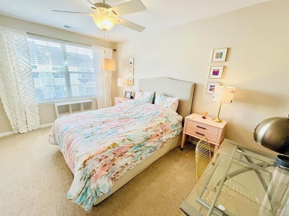 Simonton Court 20256