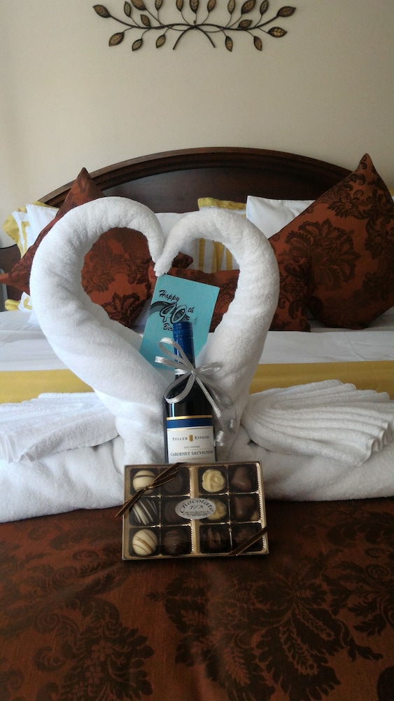 Niagara-on-the-Lake Vacations - Blue Skies Bed and Breakfast - Property Image 13