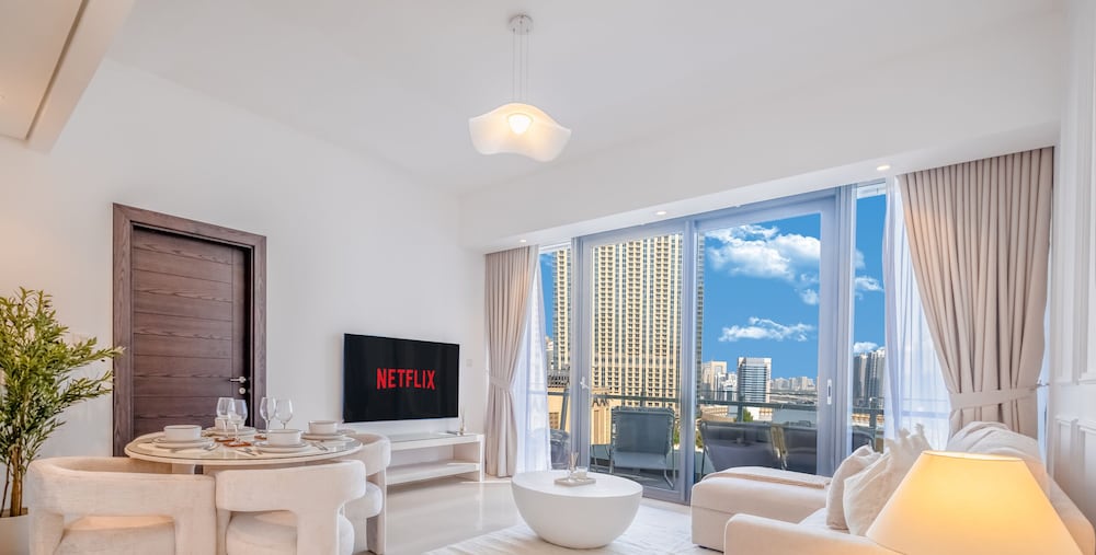 LUX The Silverene Marina View Suite 4
