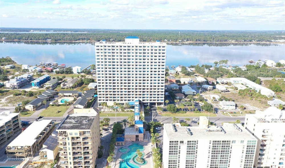 Crystal Tower 1501