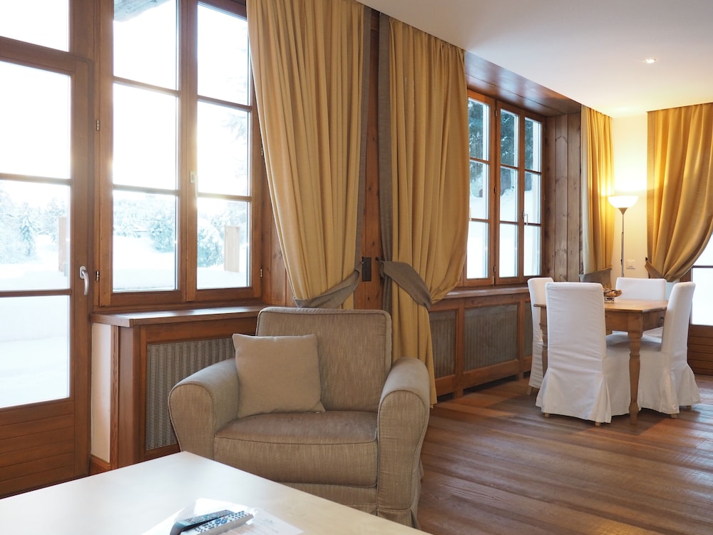 Maloja Club House