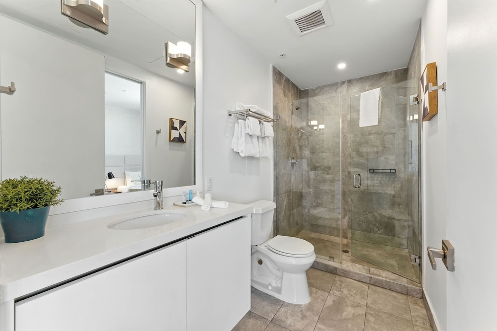 Sobe 2 Bedroom Near Ocean Drive