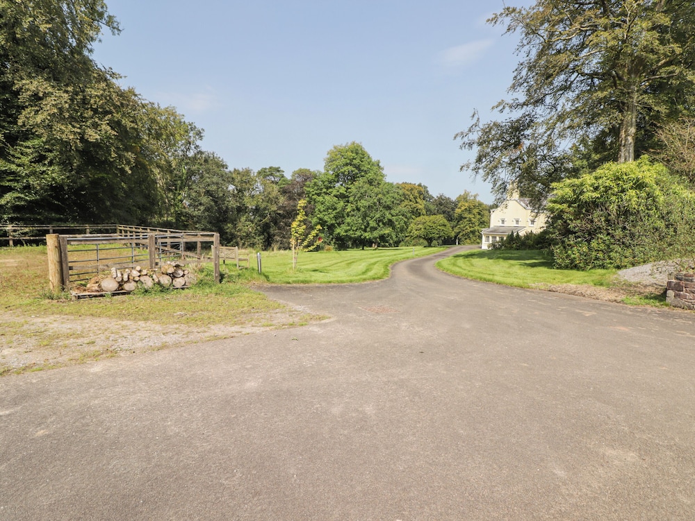 Clearbrook Lodge