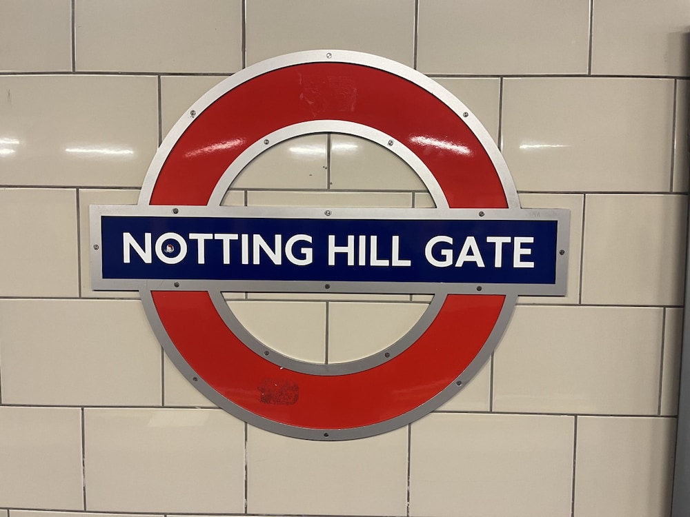 Newly Refurbished - Awesome 3 Bedroom Notting Hill Very Central With a Balcony