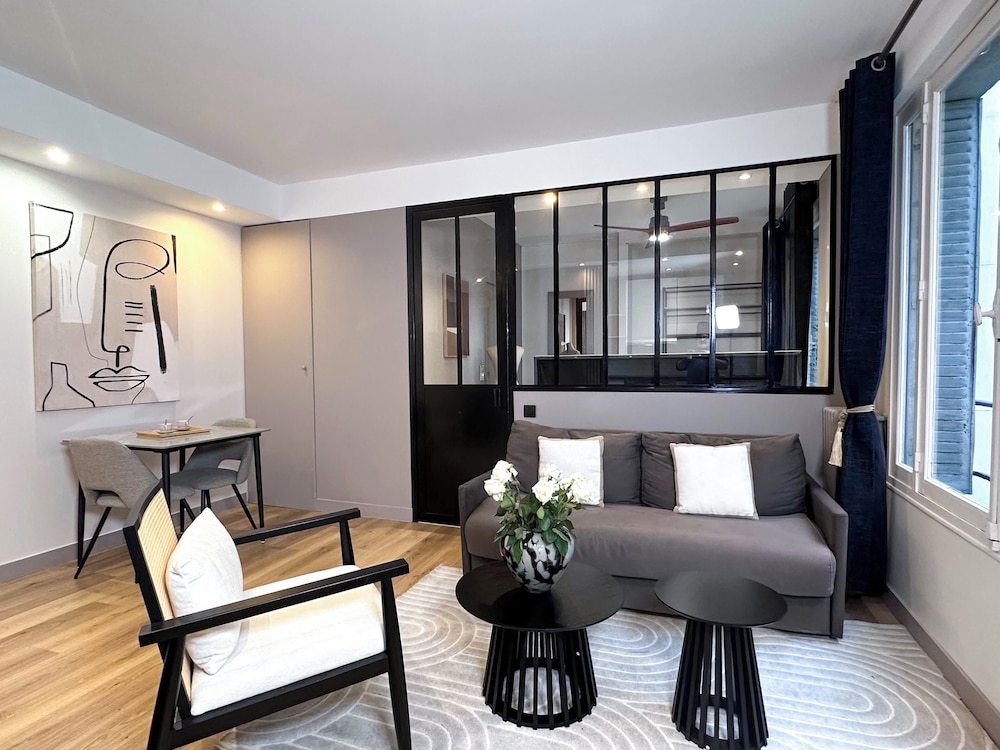 1628 Matignon