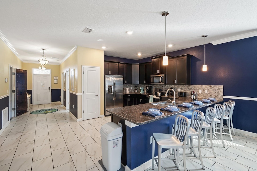 Championsgate Resort Vacation Pool & Spa Home With Resort Clubhouse Amenity Access 8 Bedroom Home