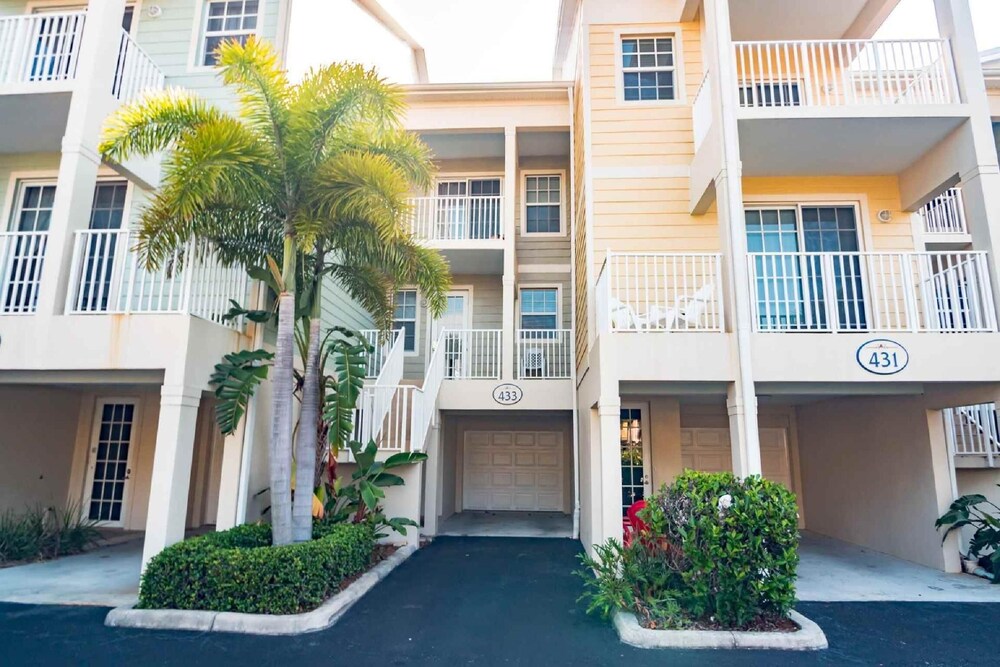 433 Little Harbor view 5