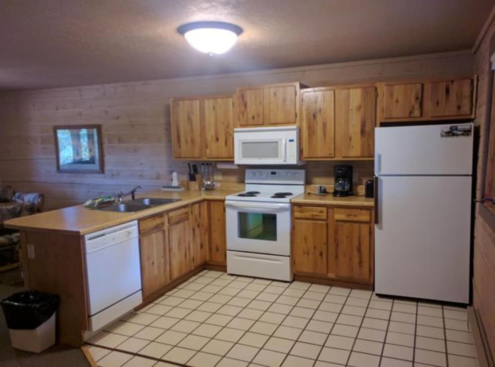 Cabin Share Phase 1 view 5