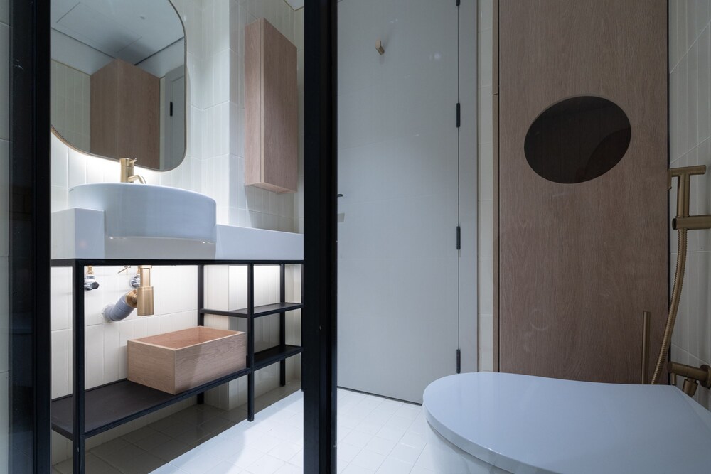 Modern Studio at Upside Living With Burj Views - Business Travelers