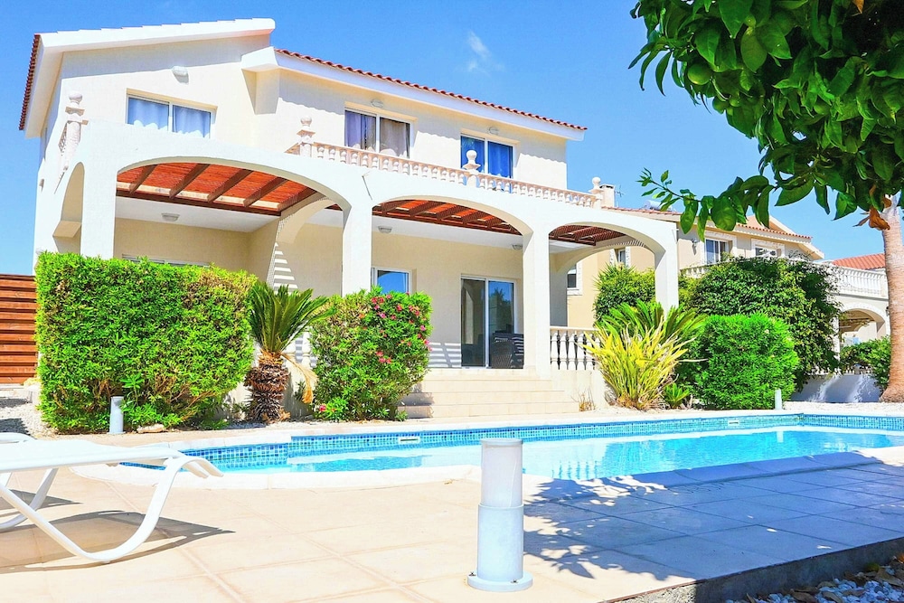 Villa Ambrosia